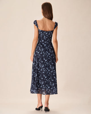 Vestido Midi de Cuello Corazón Floral en Marino