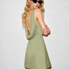 Vestido Mini de Satén Perla con Cuello Barco Verde