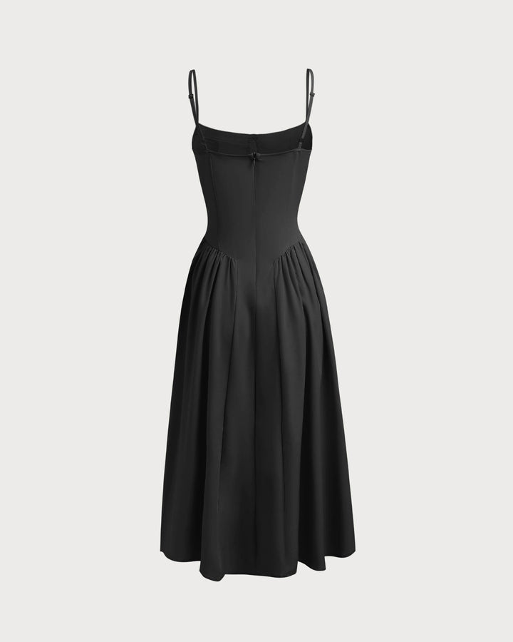 Vestido Midi Deslizante Negro con Cuello Cuadrado y Bolsillos