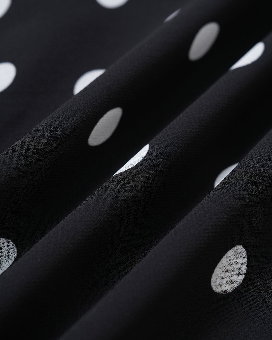 Vestido Maxi de Tirantes con Lunares Negros