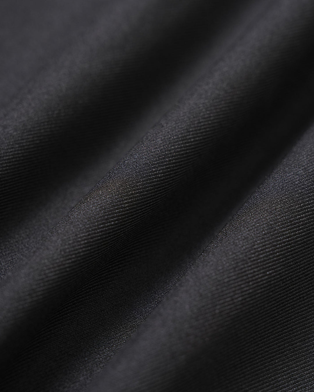 Vestido Midi A-Line Negro con Cinturón