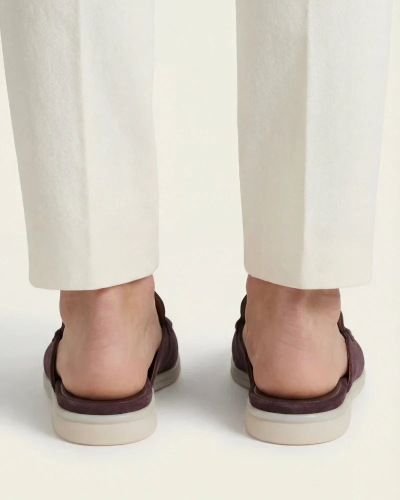 Mule Yacht de Suede Café