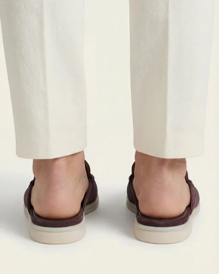 Mule Yacht de Suede Café