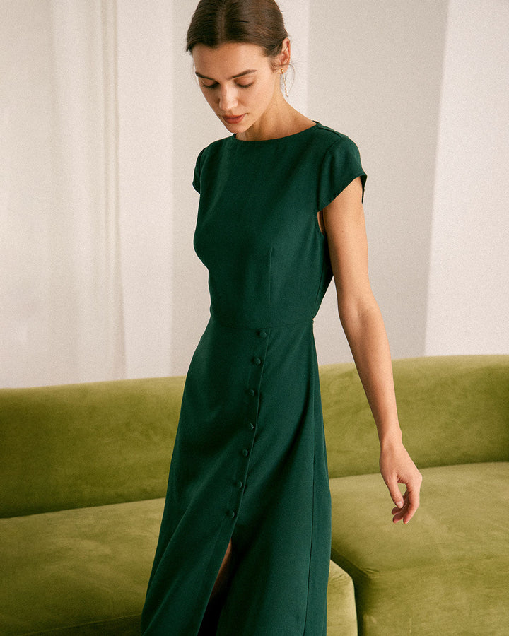 El Vestido Midi Verde con Escote Barco y Corte en la Espalda