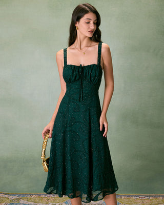 El Vestido Midi Jacquard Verde con Escote Cuadrado