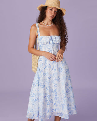 El Vestido Midi Floral con Escote Cuadrado Azul