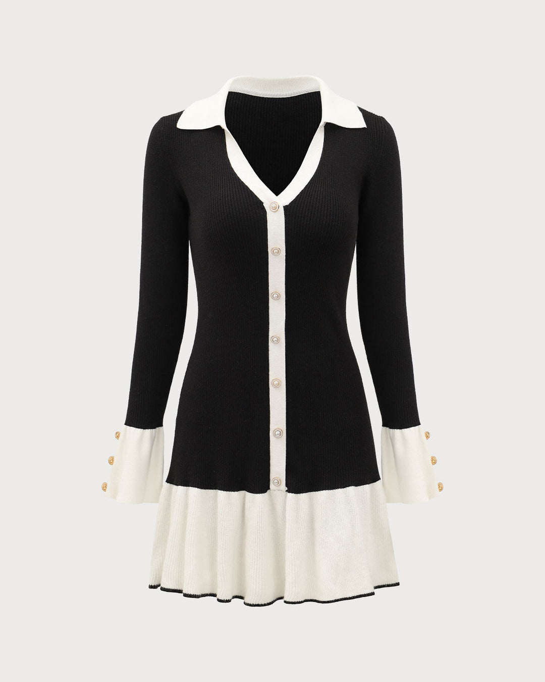 Vestido de Suéter Negro con Mangas de Campana en Contraste