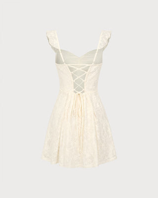 Vestido Mini de Encaje Floral con Escote Corazón en Albaricoque
