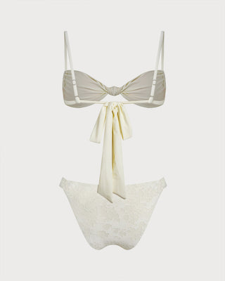 Conjunto de Bikini Triangular Texturizado Blanco con Cuerda