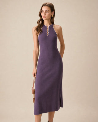 Vestido Midi Sirena con Cuello Mandarín y Abertura en Púrpura