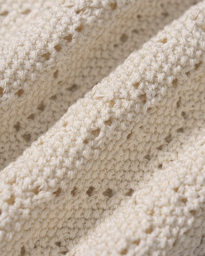 Cárdigan de Punto Texturizado Beige con Cuello en V y Botones