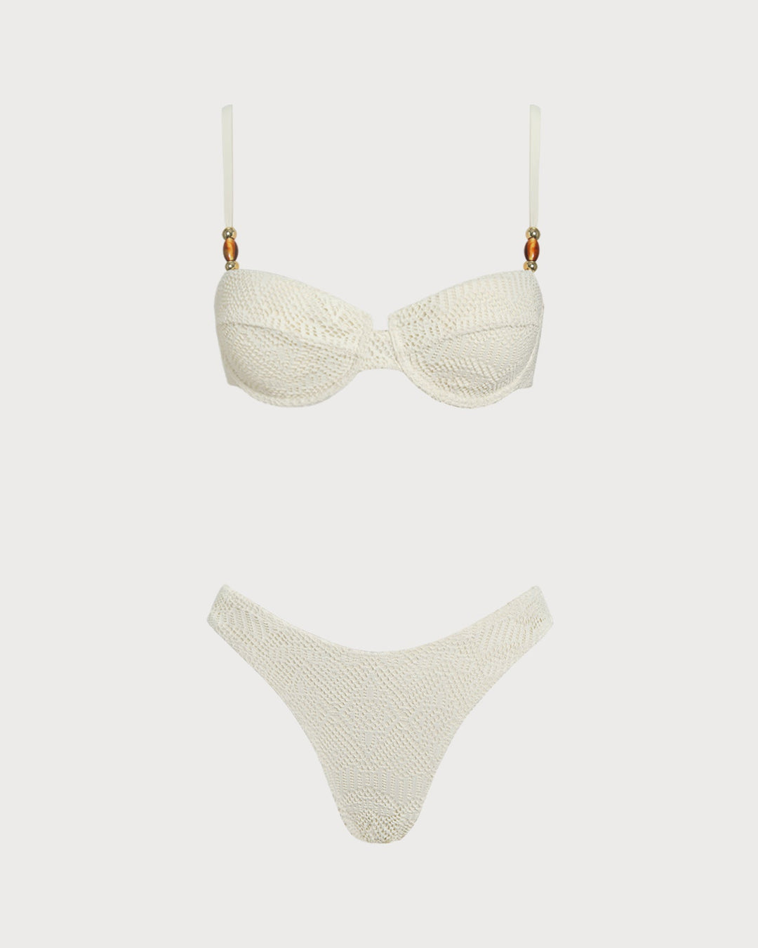 Conjunto de Tres Piezas con Aros Texturizados en Blanco