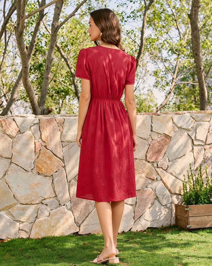 Vestido Midi Bordado con Escote en V Rojo