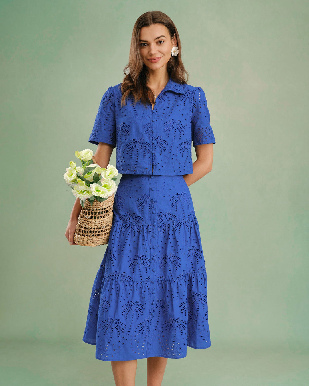 Falda Midi con Bordado Azul
