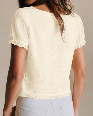 Camiseta Floral de Encaje con Escote Cuadrado en Albaricoque