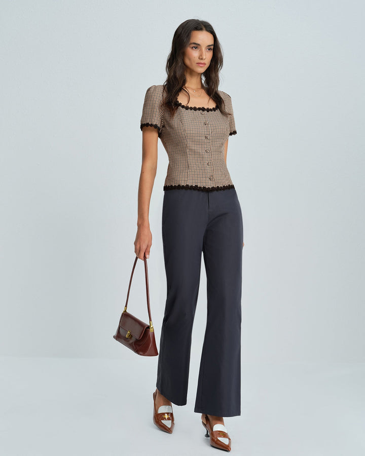 Blusa de Cuello Cuadrado a Cuadros Café