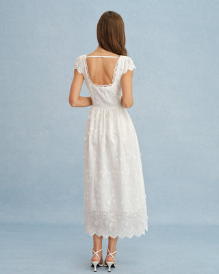 Vestido Maxi de Encaje con Flores y Cuello Cuadrado Blanco