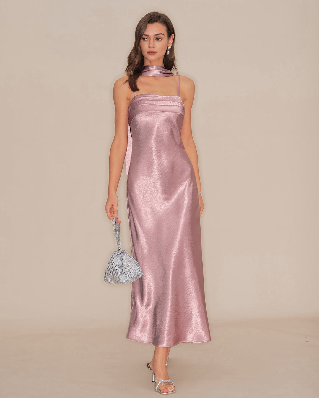 Vestido Maxi de Satén Sirena Color Rosa