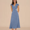 Vestido Maxi de Encaje con Cuello en V Azul