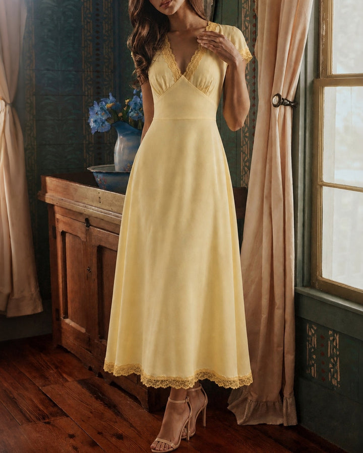 Vestido Maxi con Encaje y Escote en V Amarillo