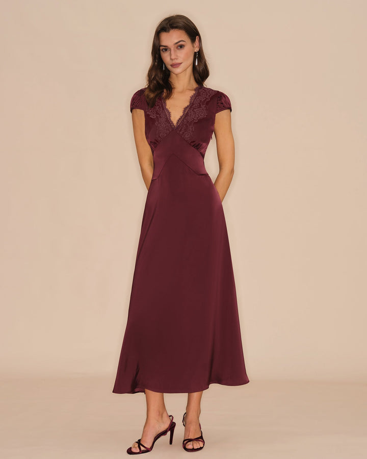 Vestido Maxi de Encaje V en Rojo Vino