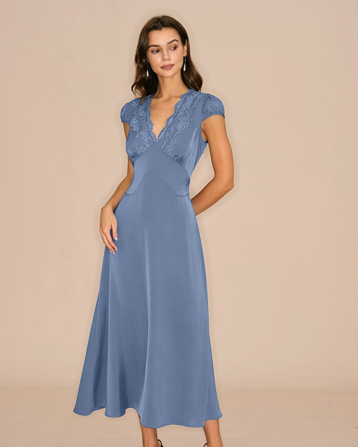 Vestido Maxi de Encaje con Cuello en V Azul
