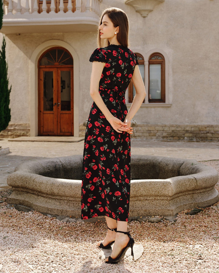 Vestido Maxi Negro con Flores y Escote en V