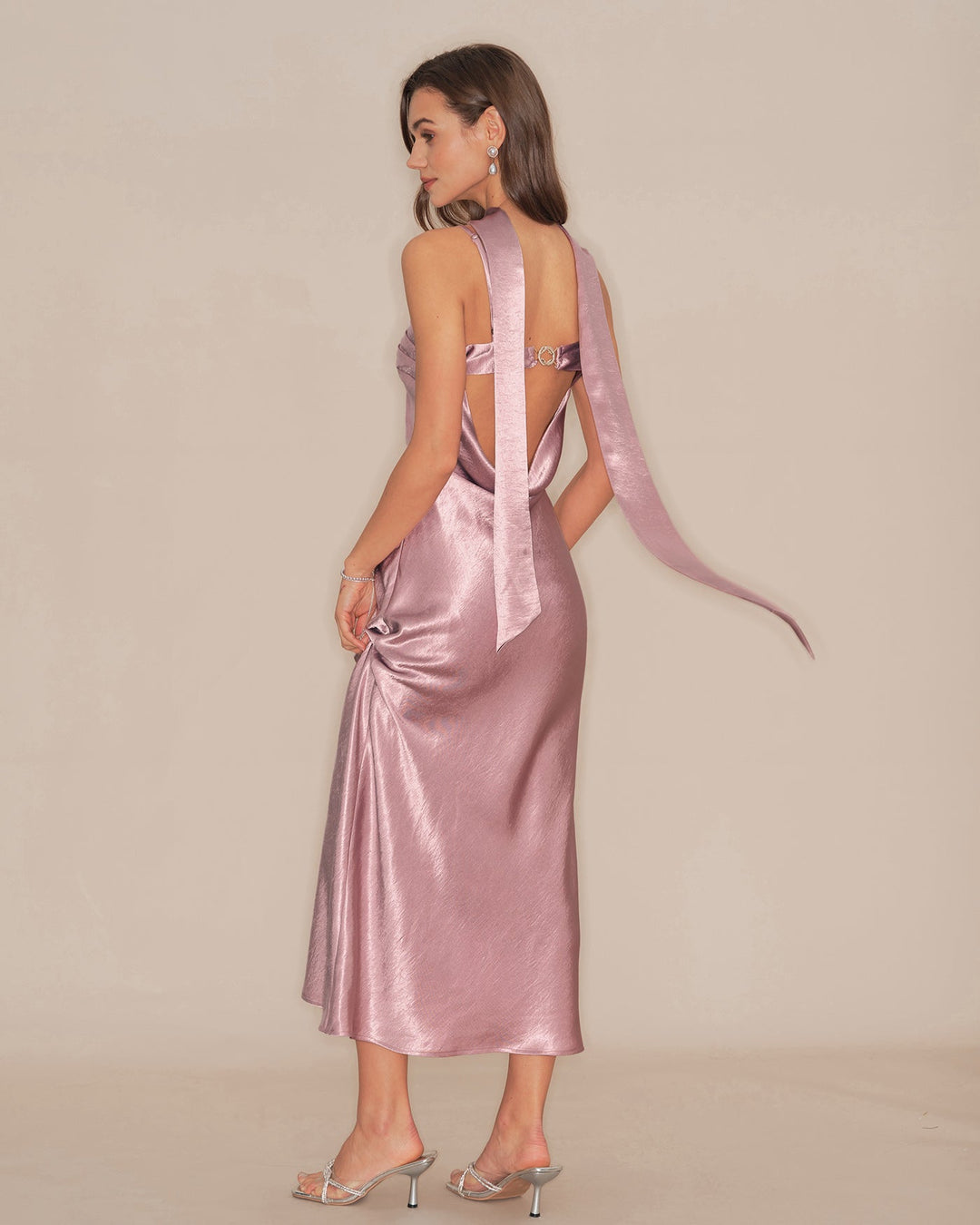 Vestido Maxi de Satén Sirena Color Rosa
