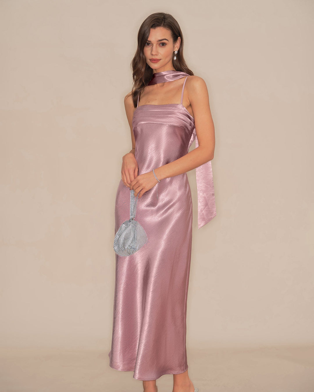 Vestido Maxi de Satén Sirena Color Rosa