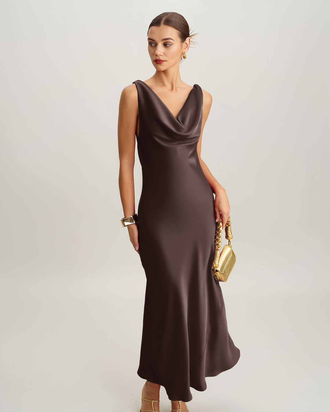 Vestido Maxi de Satén con Cuello de Cowl