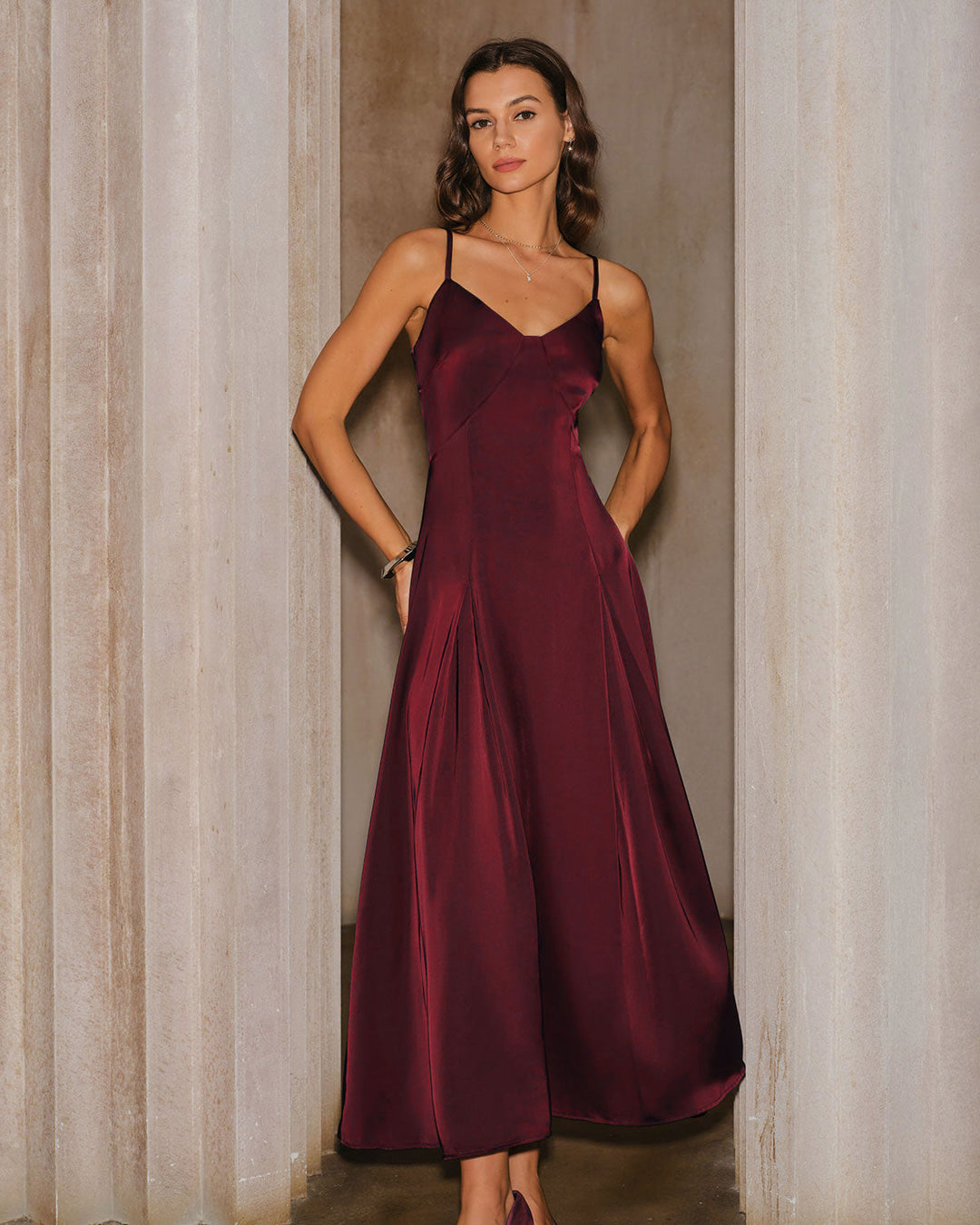 Vestido Maxi A-Line de Satén Color Rojo Vino