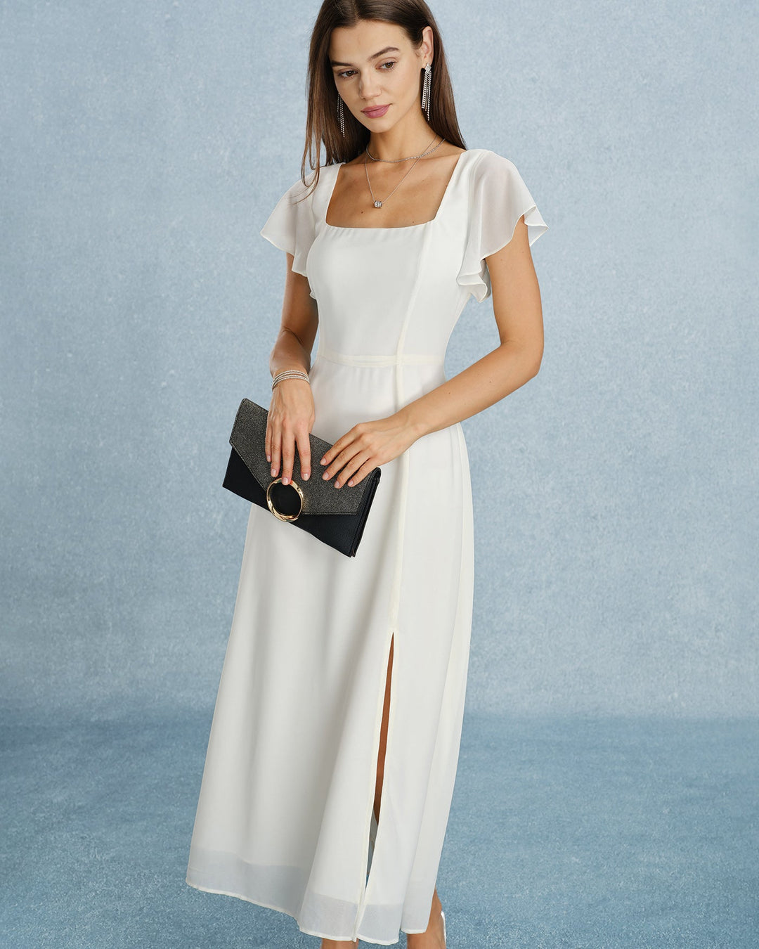 Vestido Maxi de Chiffon Beige con Escote Cuadrado y Abertura