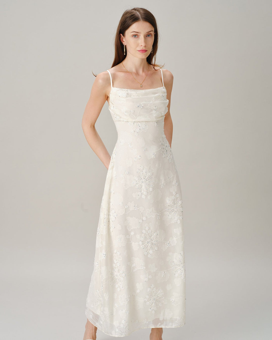 Vestido Maxi de Jacquard con Cuello Cuadrado y Lentejuelas en Color Albaricoque