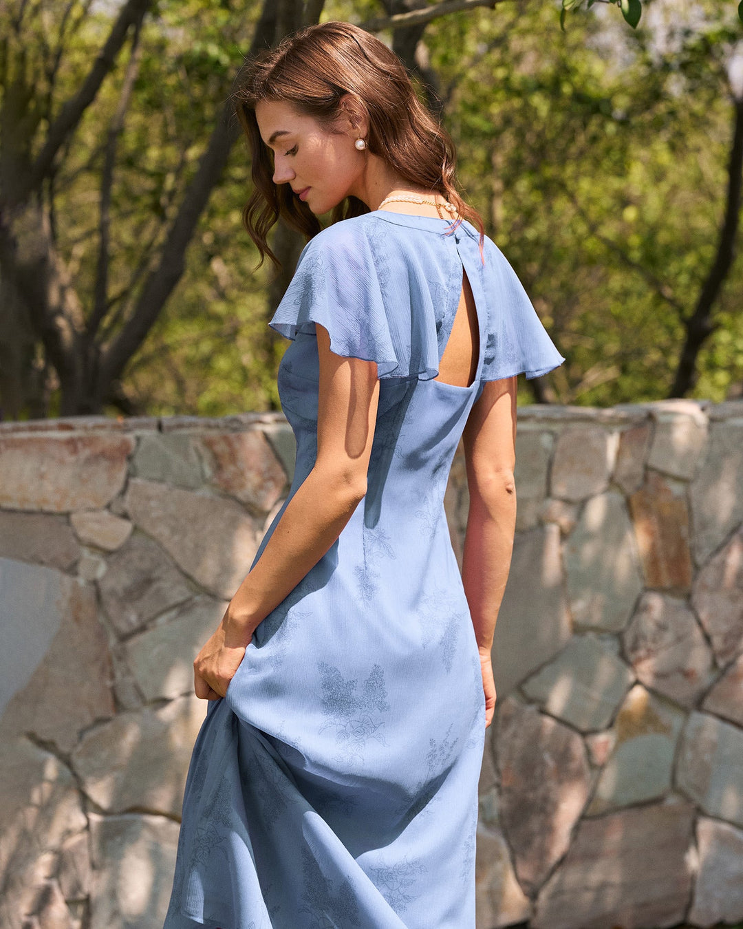 Vestido Midi Floral con Mangas de Mariposa Azules