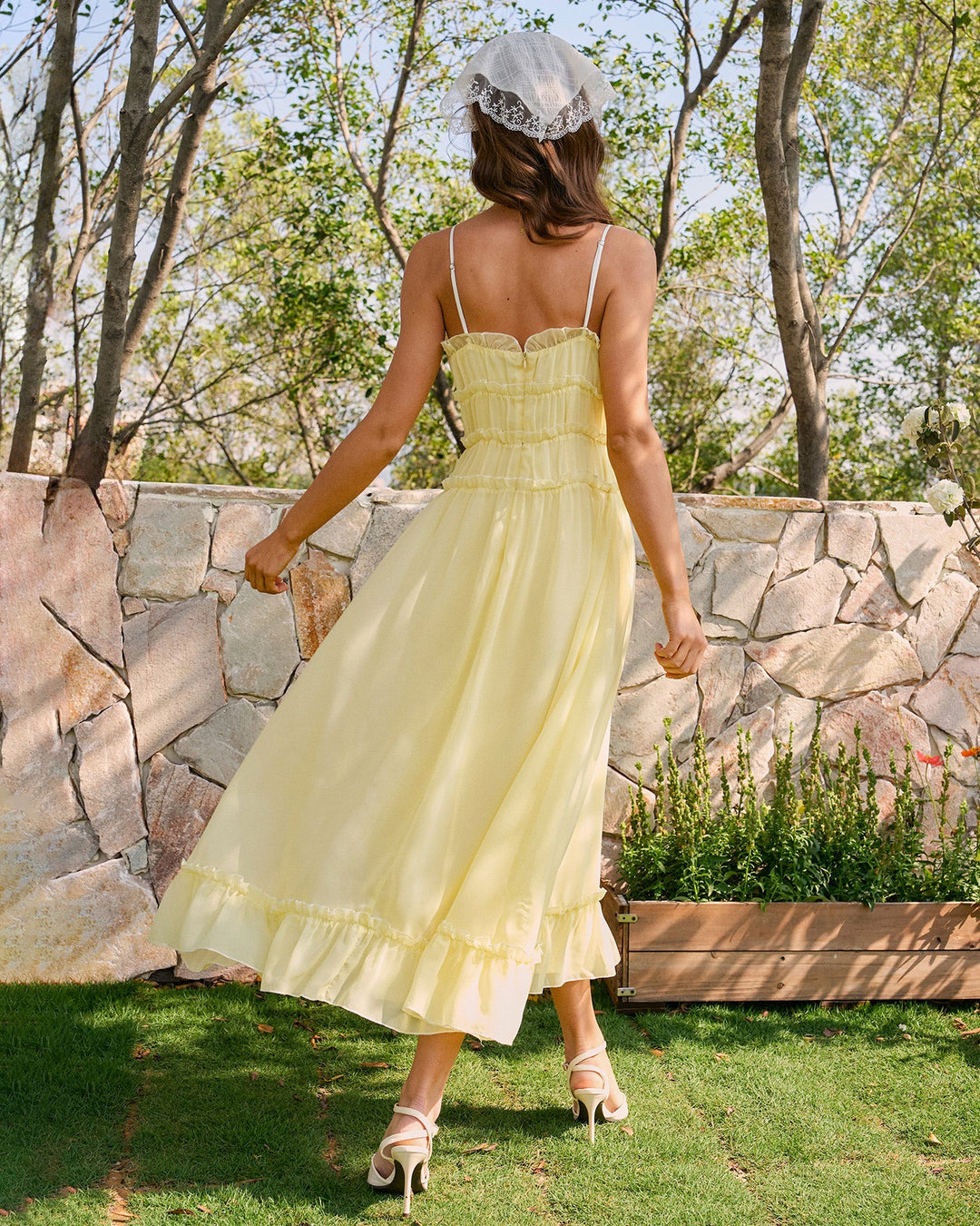 Vestido Midi con Volantes en el Escote Corazón Amarillo