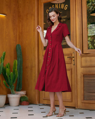 Vestido midi rojo de línea A con botones y plisados