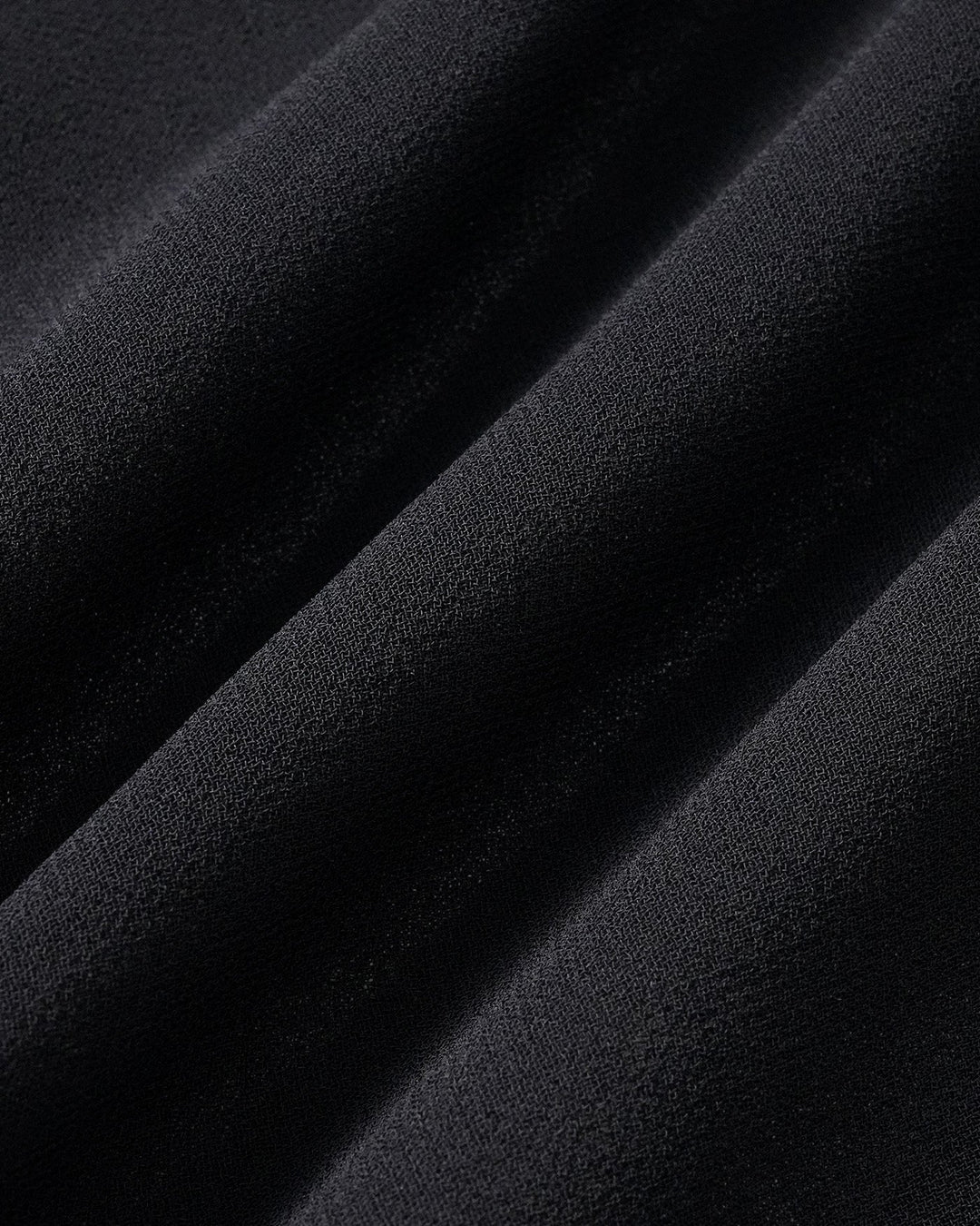 Vestido Midi de Manga Abullonada con Escote en V Negro