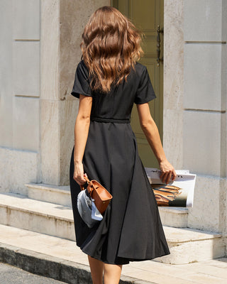 Vestido Midi A-Line Negro con Cinturón