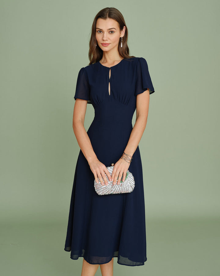 Vestido Midi de Chifón con Corte en la Parte Superior