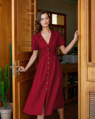 Vestido midi rojo de línea A con botones y plisados