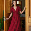 Vestido midi rojo de línea A con botones y plisados