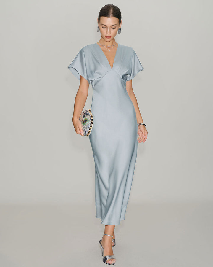 Vestido Midi de Satén con Cuello en V y Mangas de Cowl