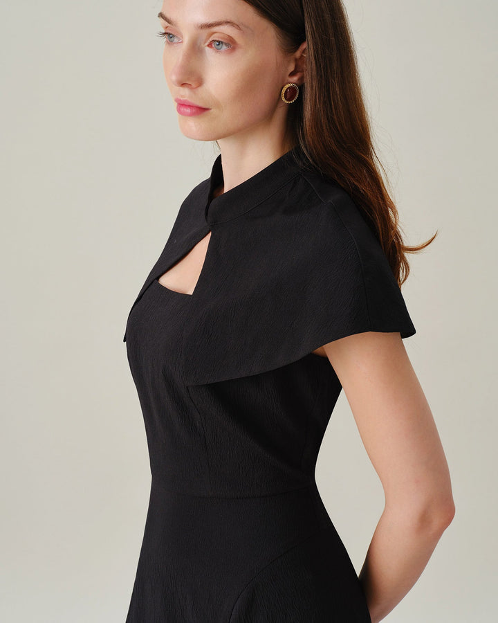 Vestido Midi Sin Mangas de Cuello Cuadrado Negro