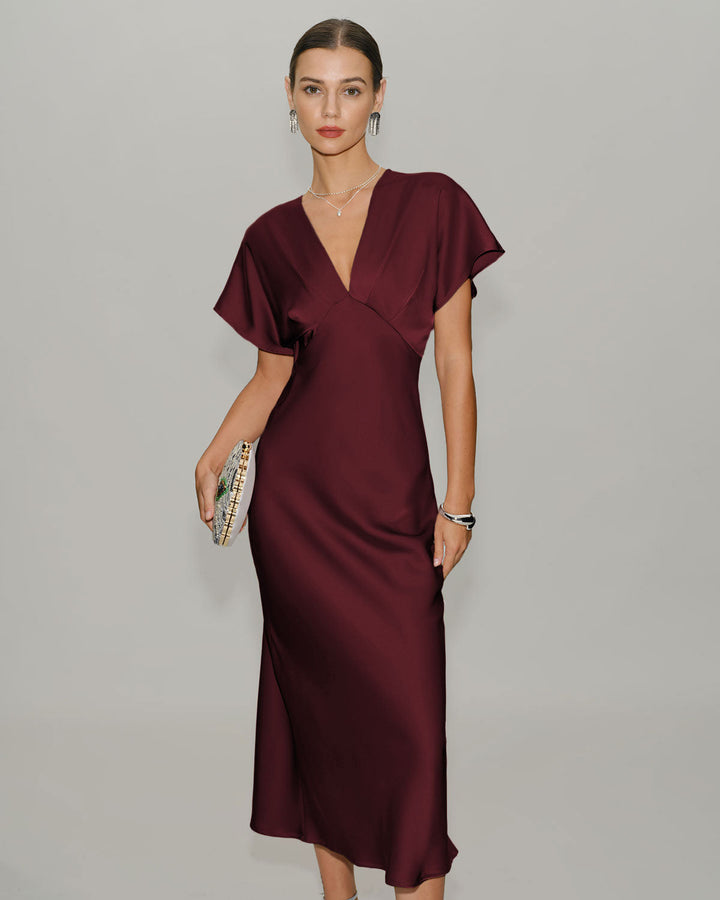 Vestido Midi de Satén Rojo Vino con Mangas de Capucha