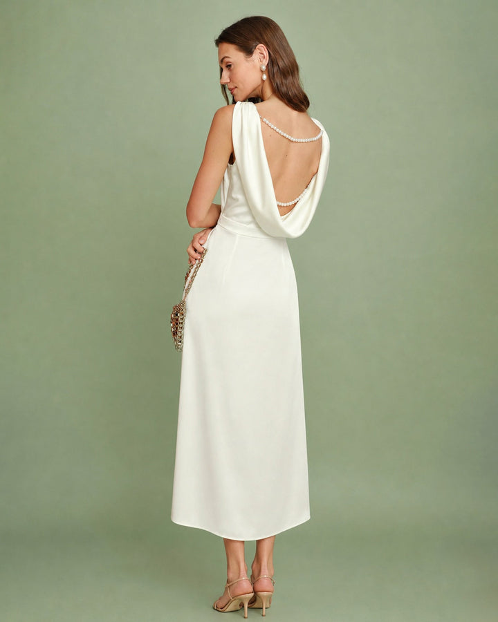 Vestido Midi de Satén Perla con Escote Barco Melocotón