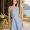 Vestido mini de jacquard con tirantes y escote cuadrado azul