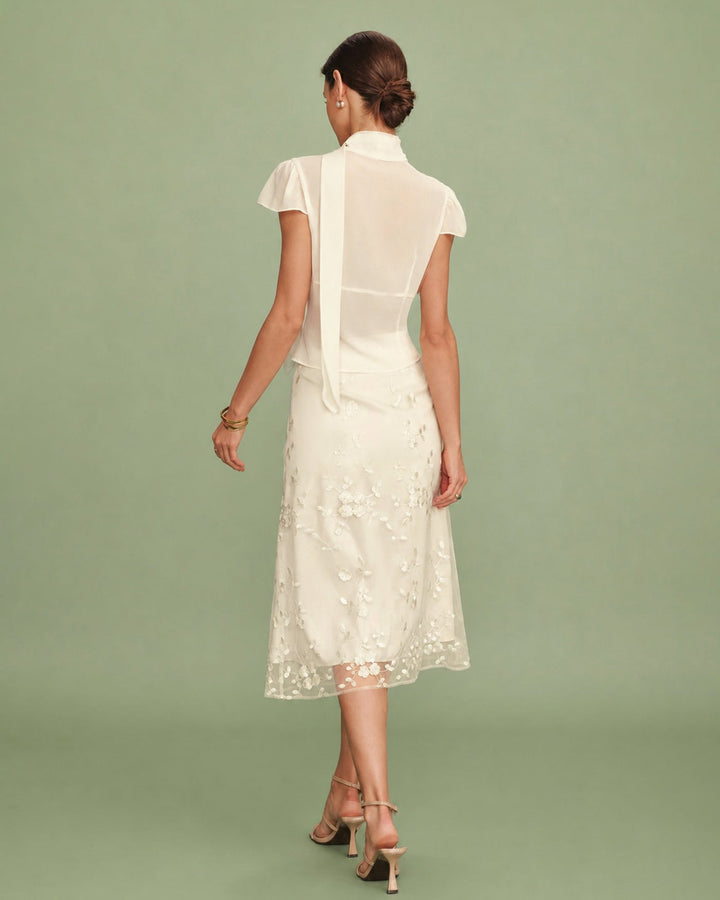 Falda Midi de Malla con Bordado Floral en Albaricoque