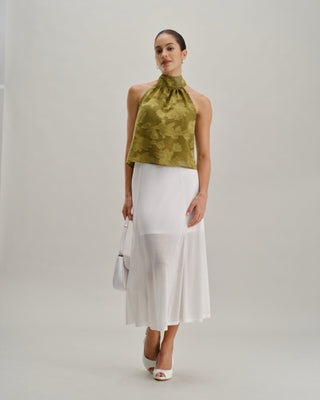 Top sin mangas verde floral con cuello tipo tortuga
